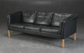 Tre pers. sofa af sort læder