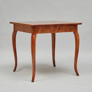 Salongsbord, längd 80 cm