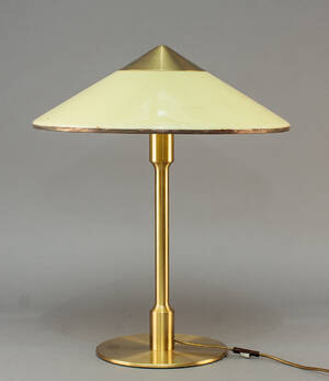 Fog  Mørup. Kongelys bordlampe  