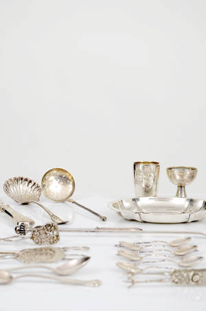 Samling silver, bestick samt fat m.m. 29