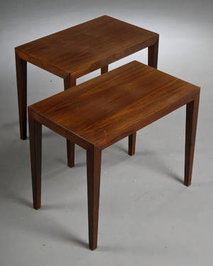 Haslev møbler. Et par sideborde. 2