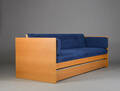 Hans J. Wegner. Sovesofa model GE261 