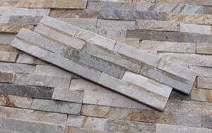 Naturfarvet stenvæg, ca. 11,52m2 