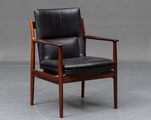 Arne Vodder for Sibast Møbler. Armstol af palisander 