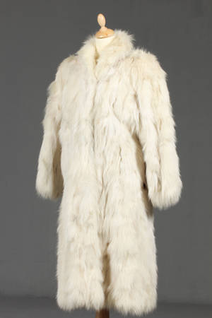 Frakke af lys ræv med matchende foer i grå