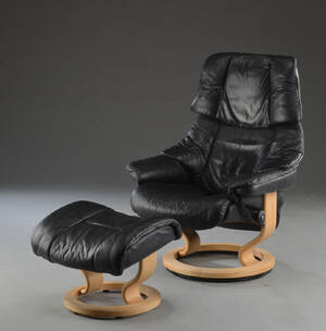 Stressless. Lænestol med skammel 2