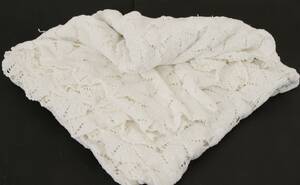 Virkat dubbelöverkast