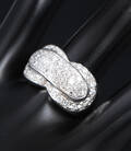 Brillantring af 18 kt. hvidguld, i alt ca. 1.68 ct. GVVS-VS