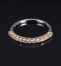 Brillantring af 18 kt. guld og hvidguld, i alt ca. 0,42 ct