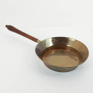 PANNA, mässing med träskaft