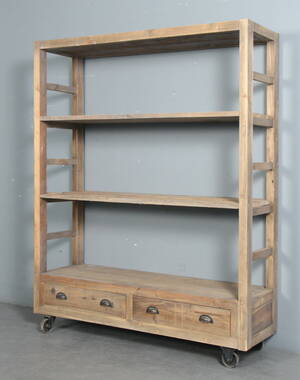 Reol, af massiv elmetræ.