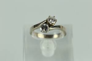SYSKONRING med briljantslipade diamanter ett par, vitguld, 18 k, ca 5,4 g