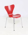 Arne Jacobsen. Syver stol model 3107 