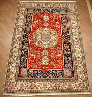 Persisk Tabriz tæppe, 275x180 cm.