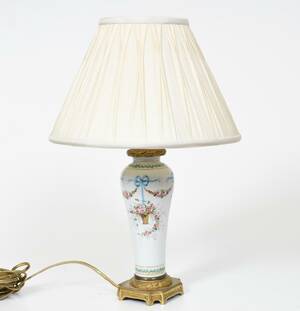 Bordslampa