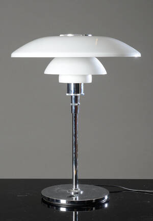 Poul Henningsen. PH 4½ 3½ bordlampe