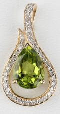 Vedhæng med peridot og diamanter