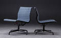 Charles Eames 1907 - 1978. Par stole model EA-107 2