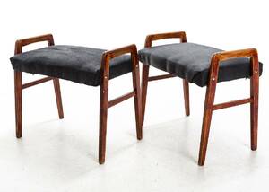 PALLAR, 2 st bokkonstmocka, 1900 - talets andra hälft