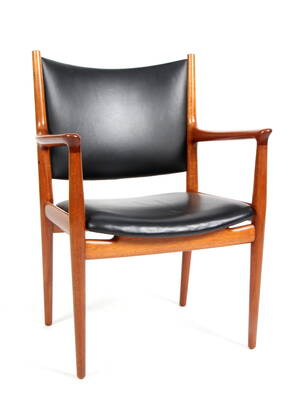 Hans J. Wegner. Armstol model JH513, teak