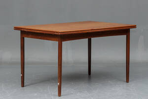 Dansk møbelproducent Spisebord - teaktræ