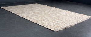 Kludetæppe. I uld samt jute. 236x160