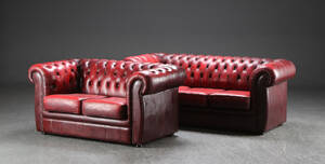 Tre-pers. sofa samt to-pers. sofa, læder, Chesterfield stil 2 Denne vare er sat til omsalg under nyt varenummer 4700566