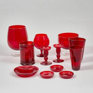 Rött glas