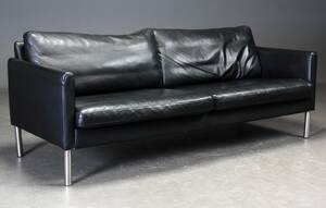 Stouby. 2½-personers sofa, sort læder