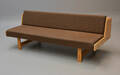 Dansk møbelproducent. Daybed briks af egetræ
