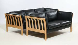 Stouby. To- og trepers sofa, sort læder 2