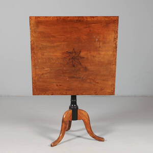 FÄLLBORD, valnötsrot samt björk, 1800-tal
