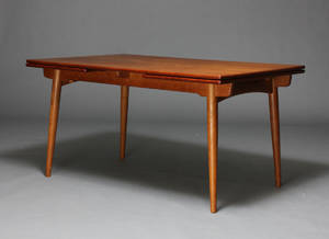 H. J. Wegner. Spisebord, model AT-312.