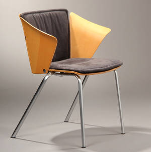 Fritz Hansen armstol. Design Vico Magistretti