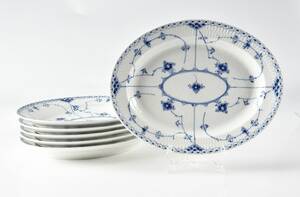 Royal Copenhagen. Ovala tallrikar Musselmalet 6