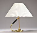 Le Klint bordlampe model 306 med tilhørende skærm
