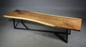 Unikt kolosal plankebord i Suarwood 