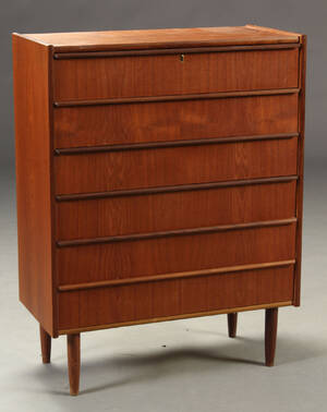 Dansk møbelproducent. Kommode, teak