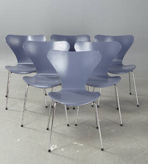 Arne Jacobsen, Fritz Hansen, stolar 3107 Sjuan, 6 st