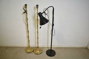 Golvlampor 21, högsta 126 cm