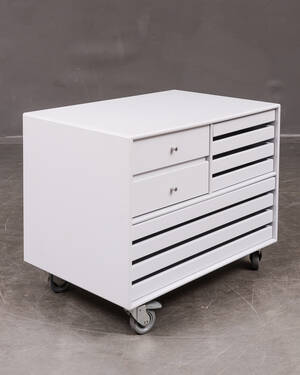 Peter J. Lassen for Montana, modul med lådor på hjul