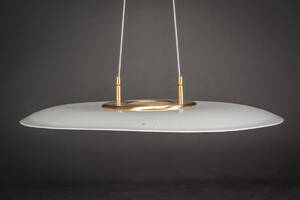 Studio Design Italia. Loftlampe i matteret glas, model Rondo  Denne vare er sat til omsalg under nyt varenummer 4499707