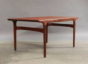 Johannes Andersen. Spisebord, teaktræ