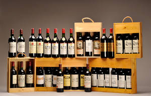 Samling af diverse rødvin. Bla. 4 fl. Chateau Rauzan Segla 1975 33.