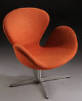 Arne Jacobsen 1902-1971. Hvilestol model 3320 Svanen