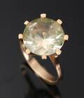 Ring i guld 14 kt med grøn syntetisk spinel