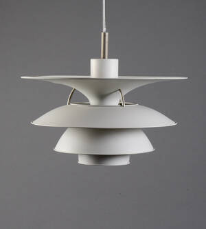 Poul Henningsen. Stor Charlottenborg pendel
