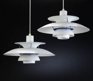 Poul Henningsen. Par PH5 pendler, hvid 2