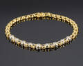 8368  Brillantarmbånd af 18 kt. guld, 0.45 ct