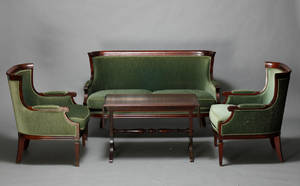 To-pers. sofa, par hvilestole samt sofabord 4